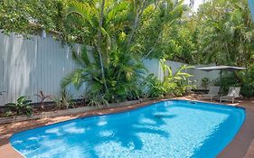 Andari Holiday Apartments